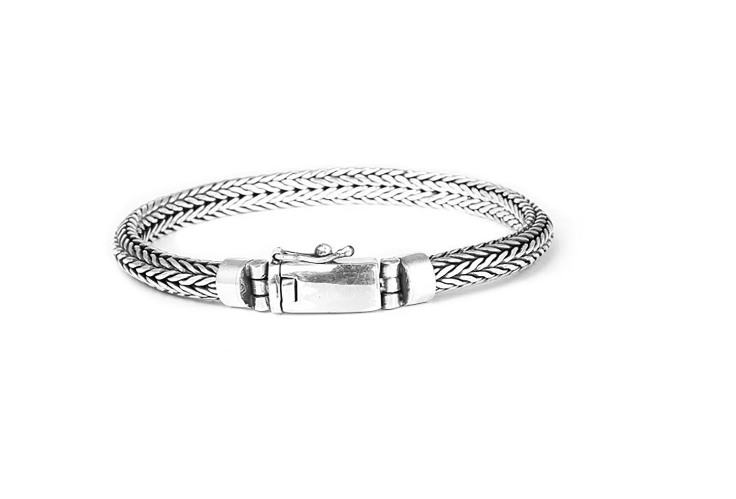Balinese 7mm D-Shape Tulang Naga Silver Bracelet