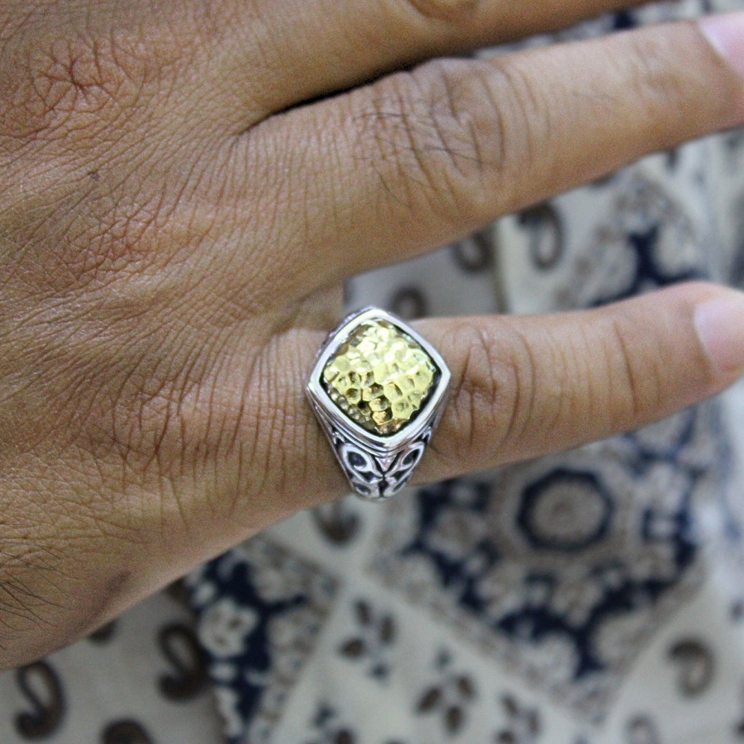 Ring Dual Tone Bali Motif