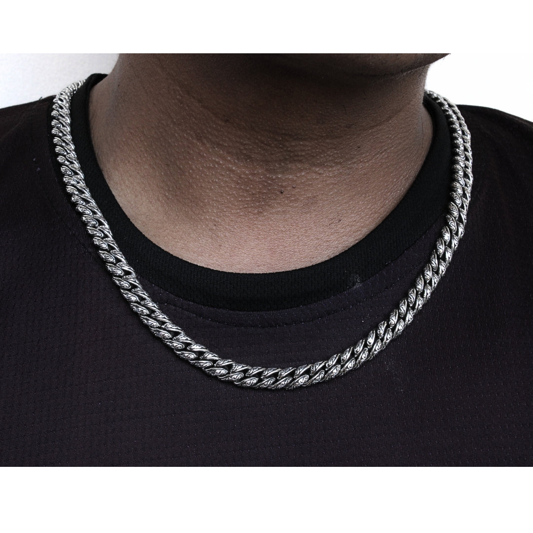 Sterling Silver Cuban Link Necklace with Motif – 8mm Wide
