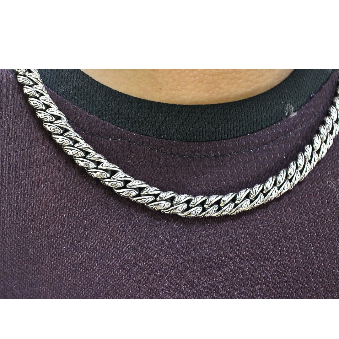 Sterling Silver Cuban Link Necklace with Motif – 8mm Wide